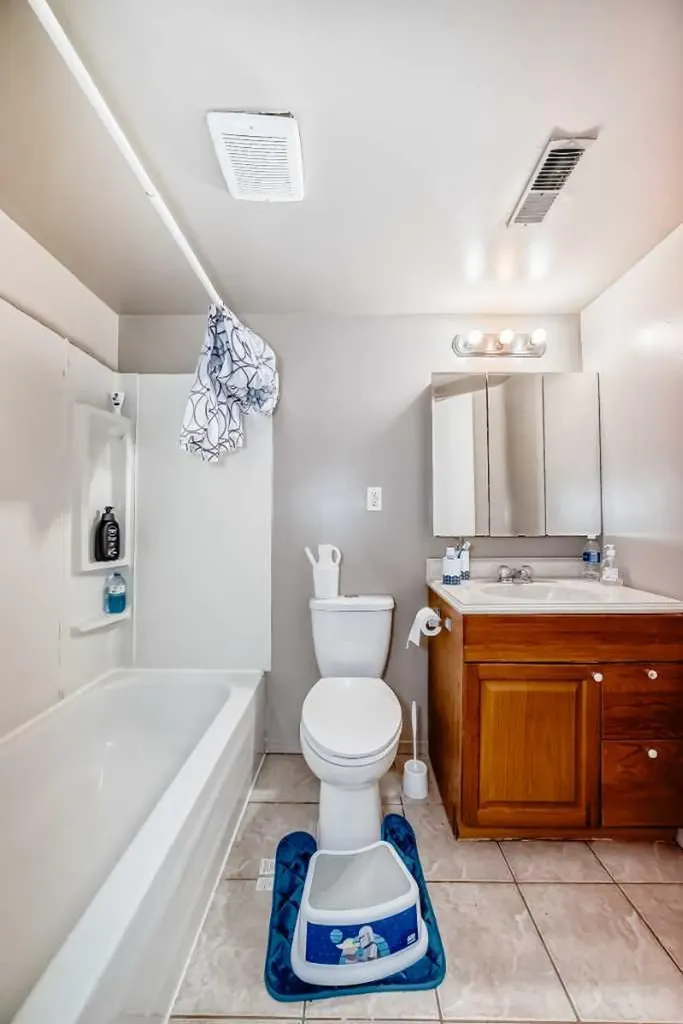 627 Fortalice Crescent SE Calgary AB T2A2C8