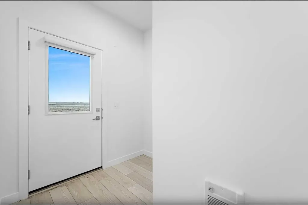 280 Chelsea Road Chestermere AB T1X 2X9