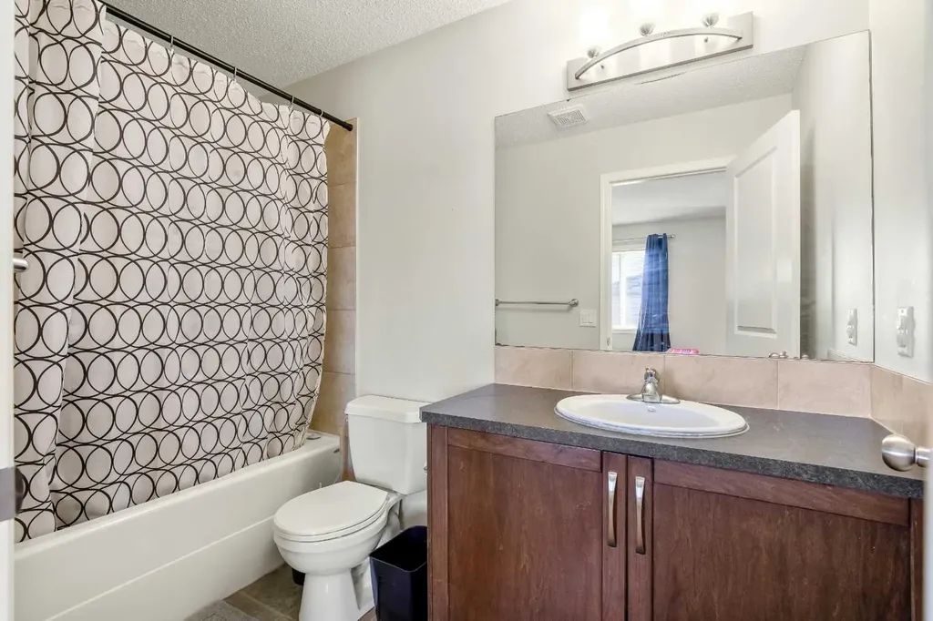 8339 Saddlebrook Drive NE Calgary AB T3J 0P9