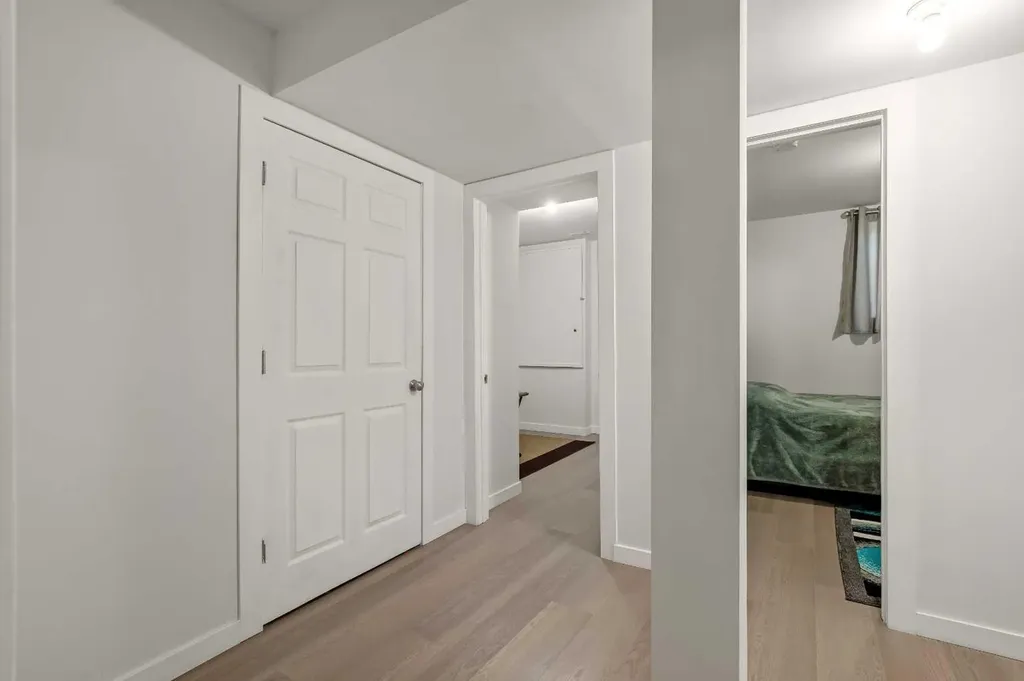 8339 Saddlebrook Drive NE Calgary AB T3J 0P9
