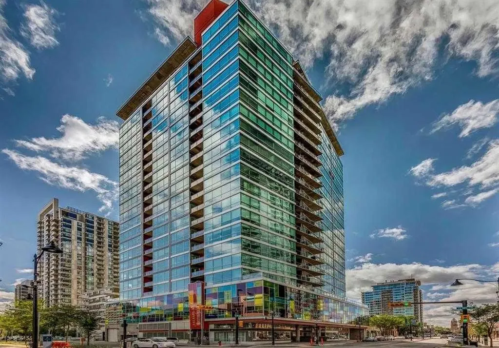135 13 Avenue SW Calgary AB T2R 0W8