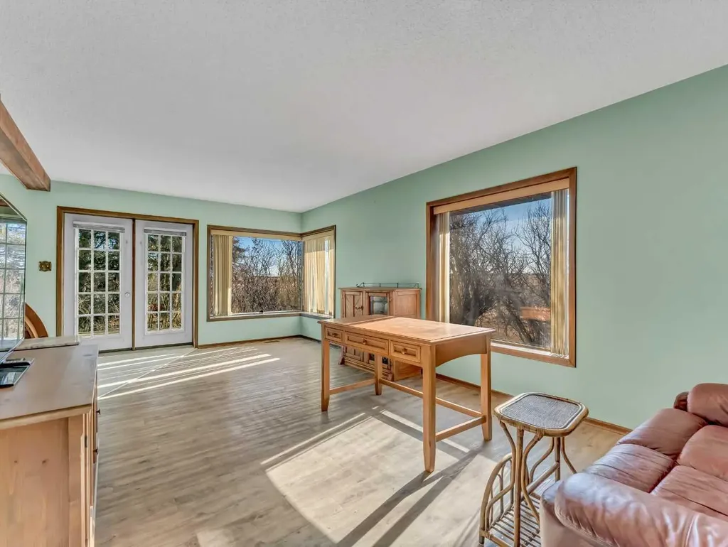 22222 Range Road 20 Bindloss AB T0J0H0