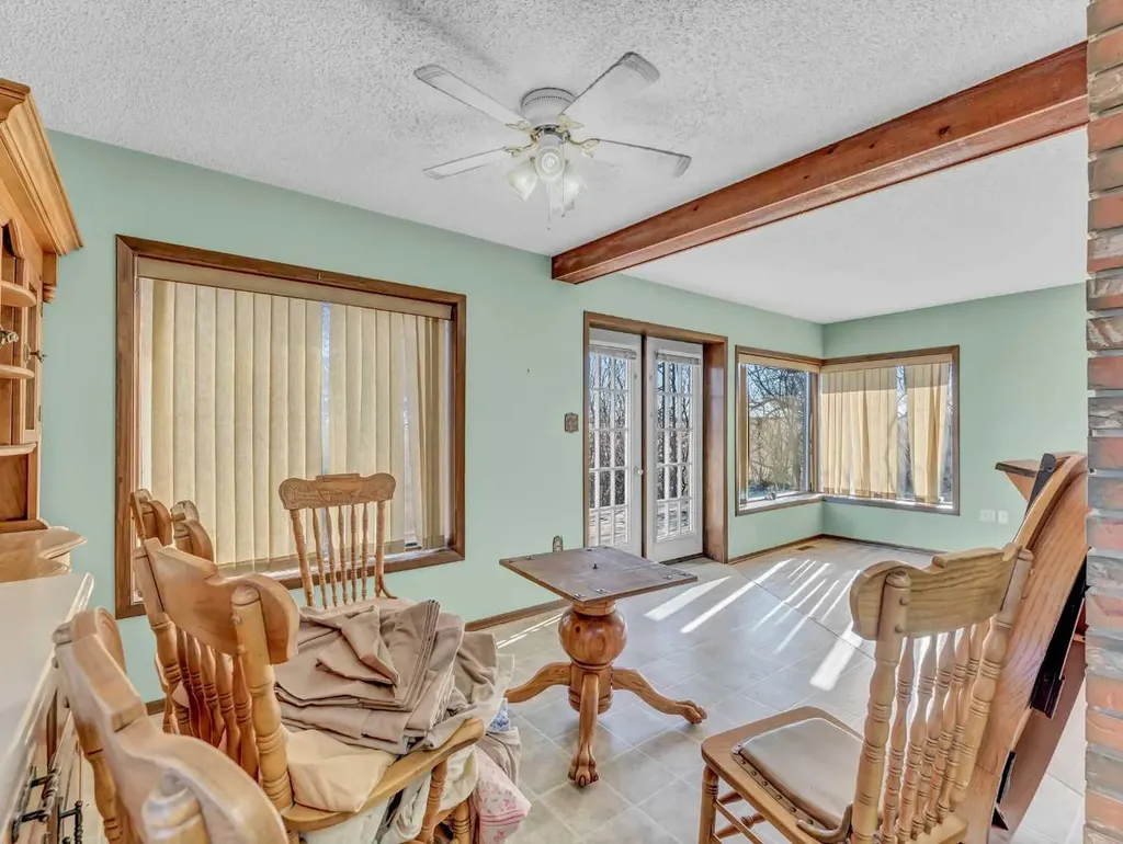 22222 Range Road 20 Bindloss AB T0J0H0