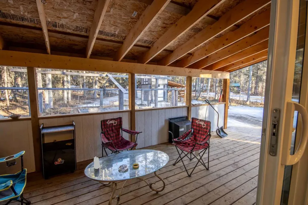 5227 Township Road 320 Rural Mountain View County AB T0M 1X0