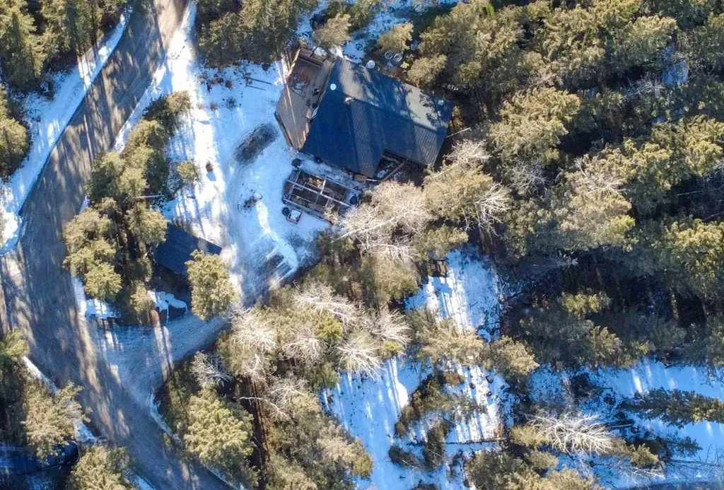 5227 Township Road 320 Rural Mountain View County AB T0M 1X0