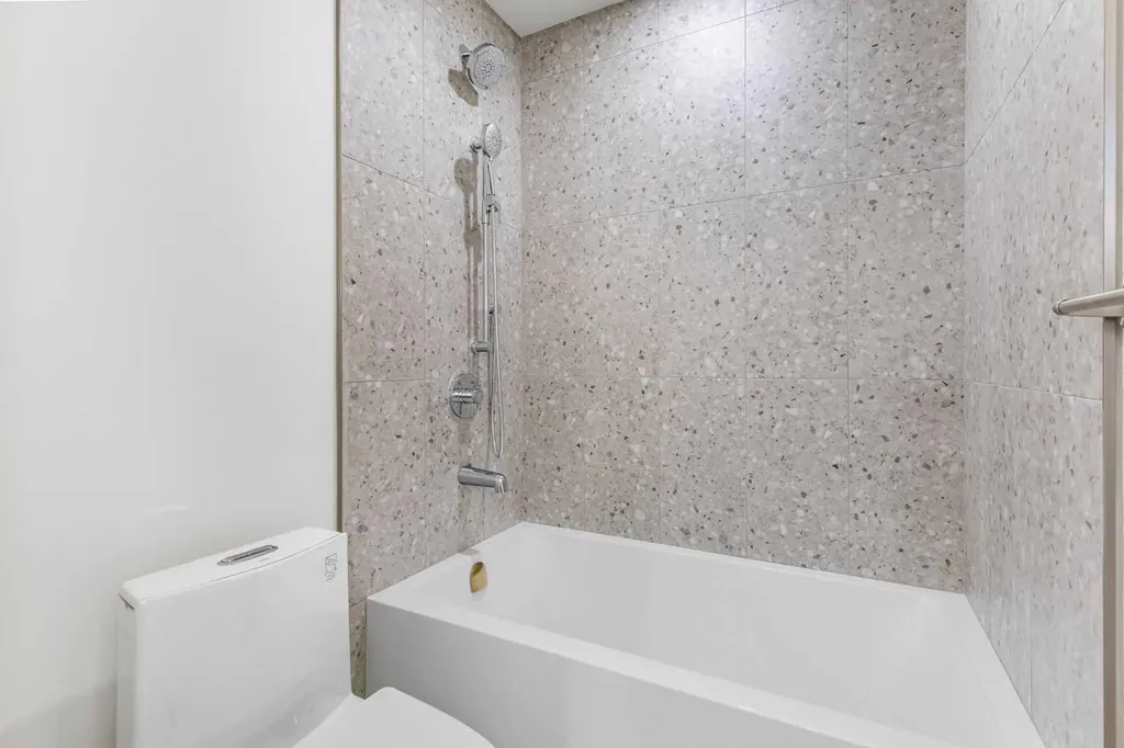 2011 28 Avenue SW Calgary AB T2T 1K4