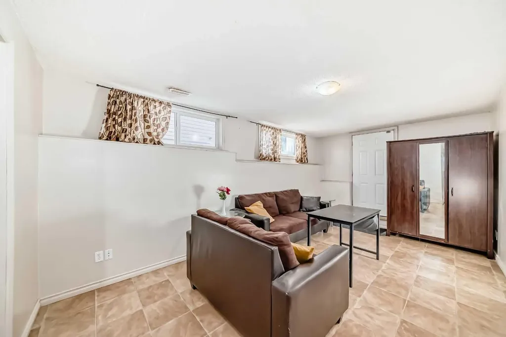 292 Taralake Terrace NE Calgary AB T3J0A1
