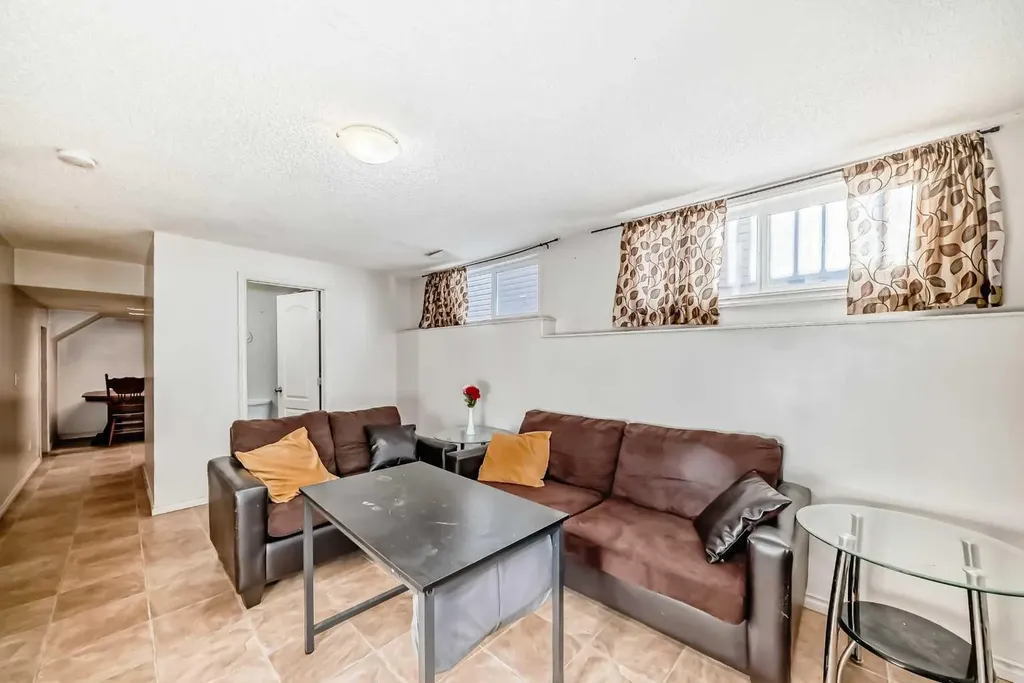 292 Taralake Terrace NE Calgary AB T3J0A1