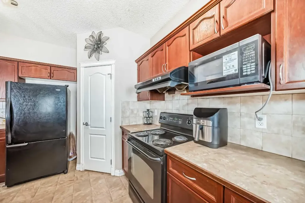 292 Taralake Terrace NE Calgary AB T3J0A1