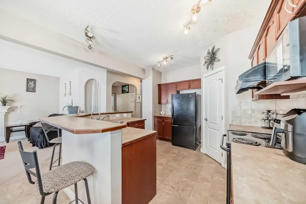 292 Taralake Terrace NE Calgary AB T3J0A1