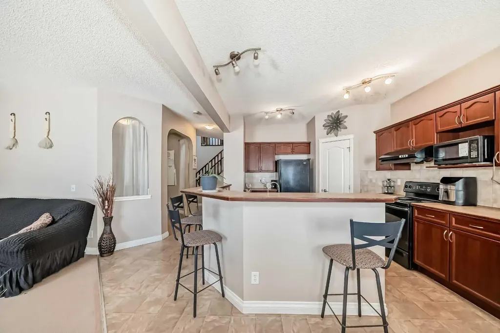 292 Taralake Terrace NE Calgary AB T3J0A1