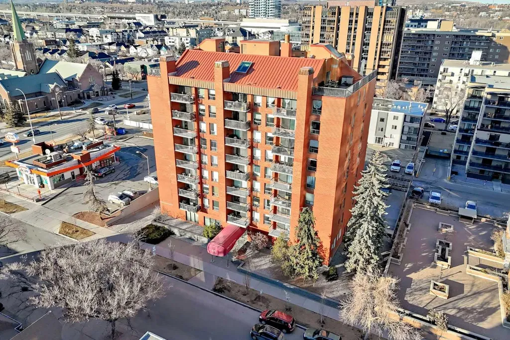1334 14 Avenue SW Calgary AB T3C 0W2