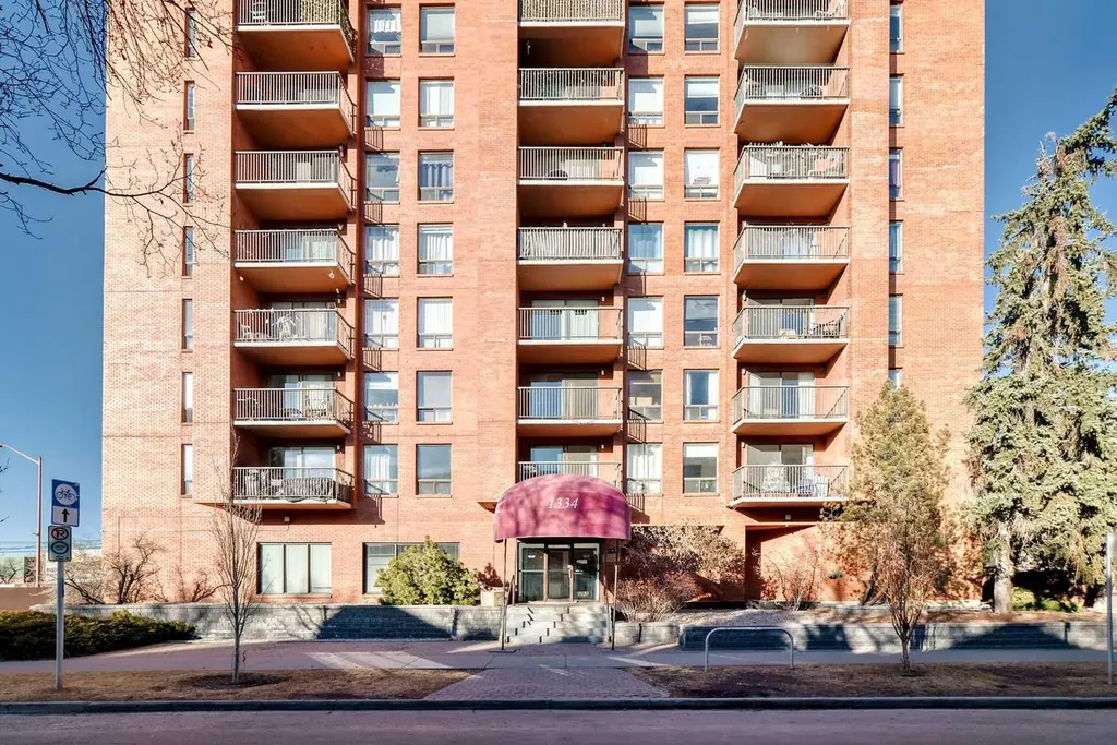 1334 14 Avenue SW Calgary AB T3C 0W2