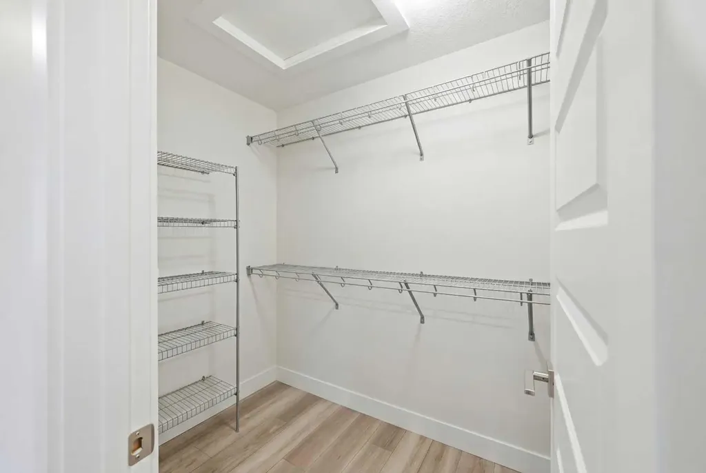 228 Carringham Road Calgary AB T3J 1V4