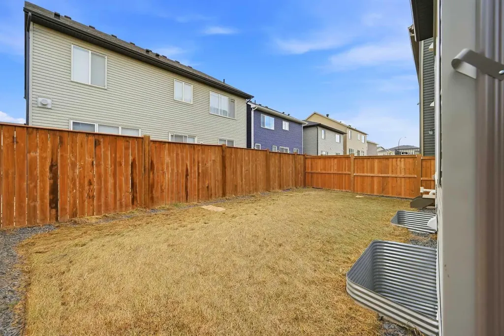 228 Carringham Road Calgary AB T3J 1V4