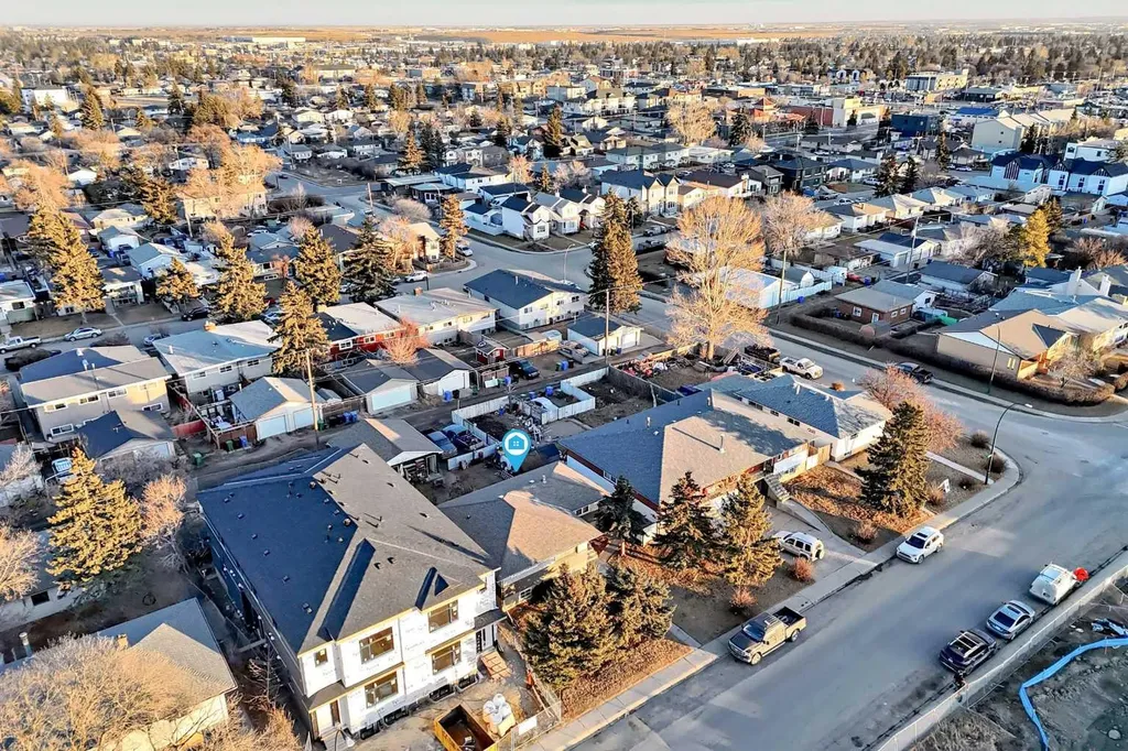 1330 34 Street SE Calgary AB T2A 0Z9