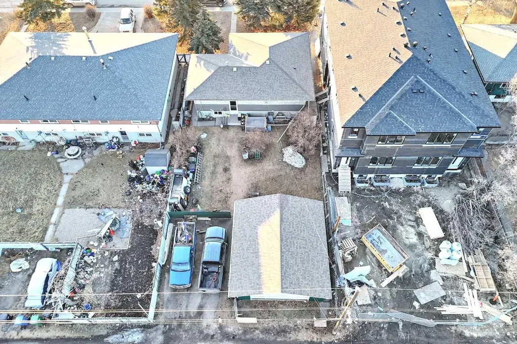 1330 34 Street SE Calgary AB T2A 0Z9