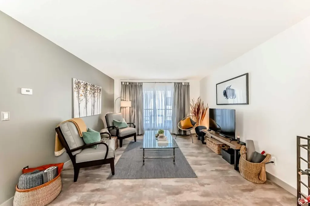 819 4a Street NE Calgary AB T2E3W3
