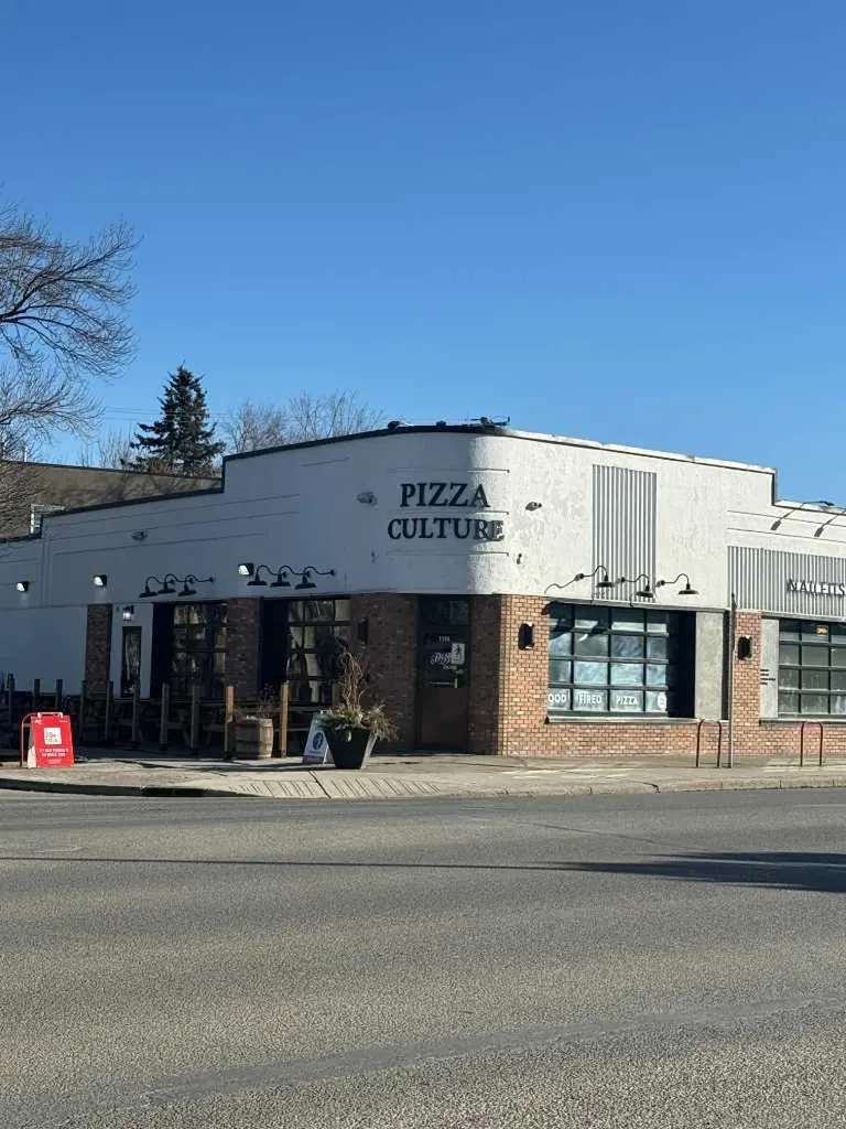 819 4a Street NE Calgary AB T2E3W3