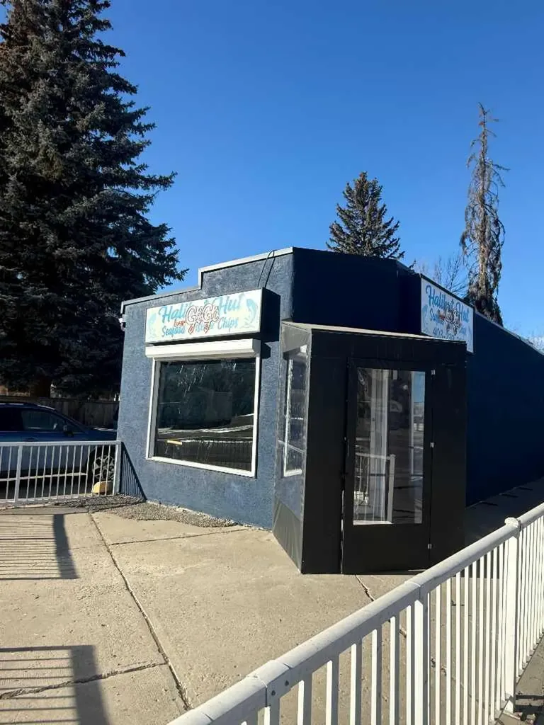 819 4a Street NE Calgary AB T2E3W3