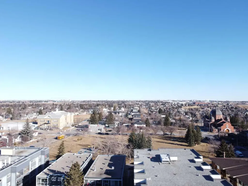 819 4a Street NE Calgary AB T2E3W3