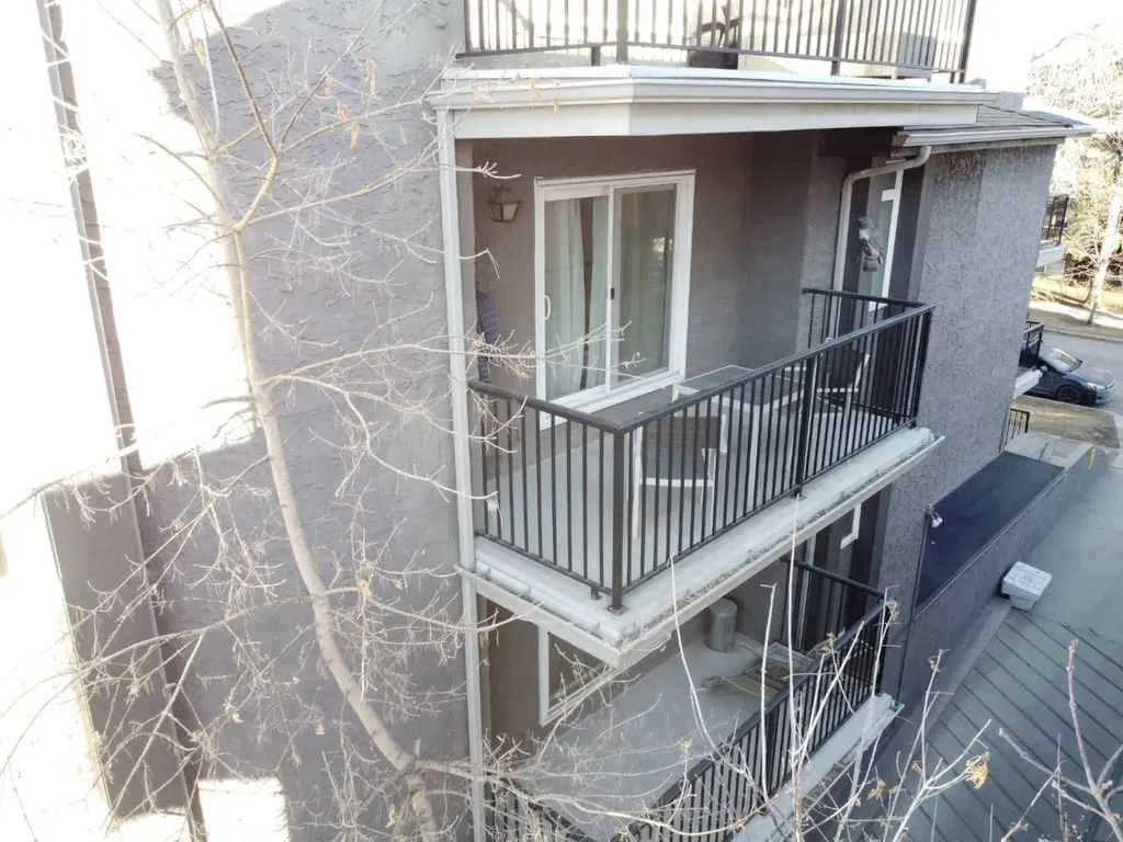 819 4a Street NE Calgary AB T2E3W3