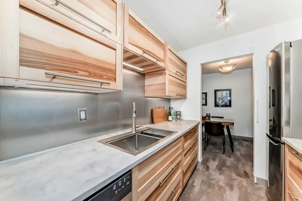 819 4a Street NE Calgary AB T2E3W3