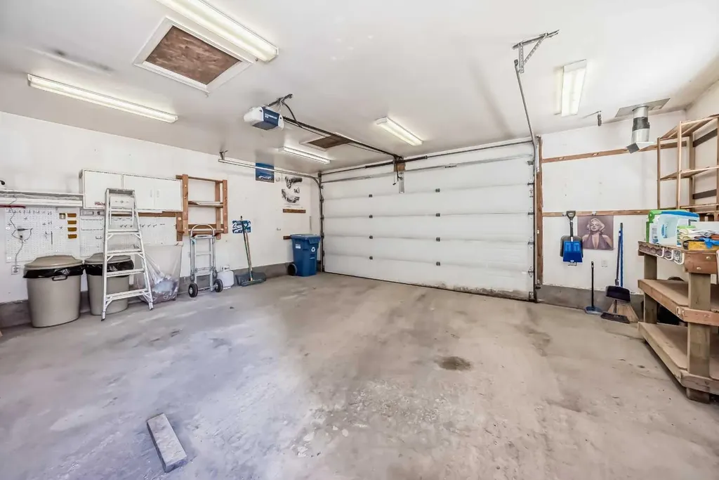 329 Martinwood Place NE Calgary AB T3J3H7