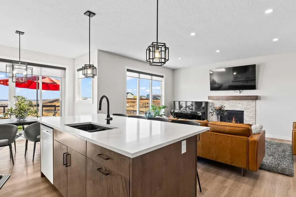 68 Walcrest View SE Calgary AB T2X4G3