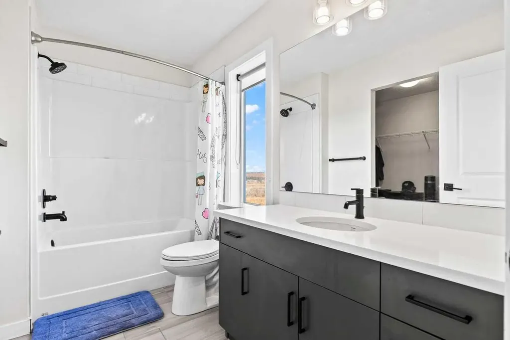 68 Walcrest View SE Calgary AB T2X4G3