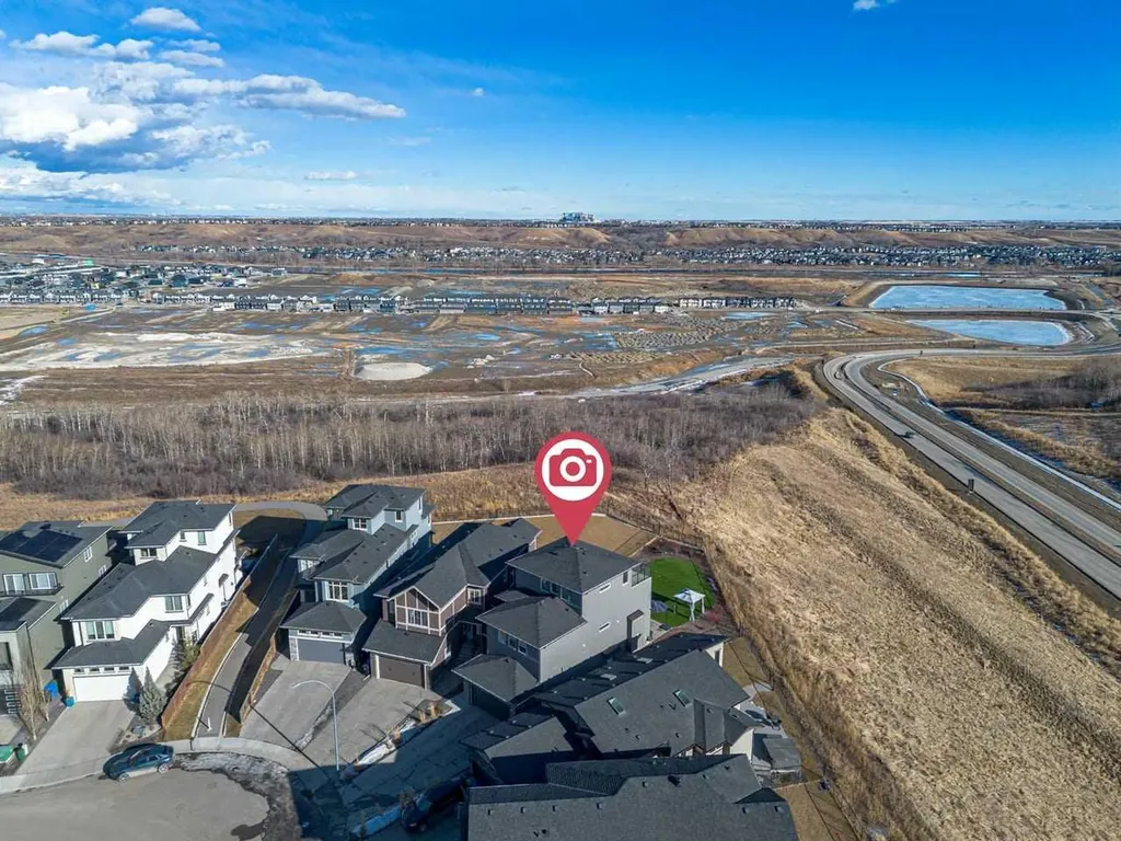 68 Walcrest View SE Calgary AB T2X4G3
