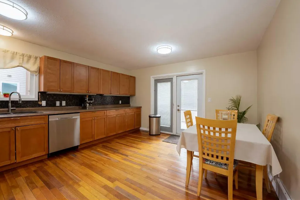 139 Laval Boulevard W Lethbridge AB T1K 4G7