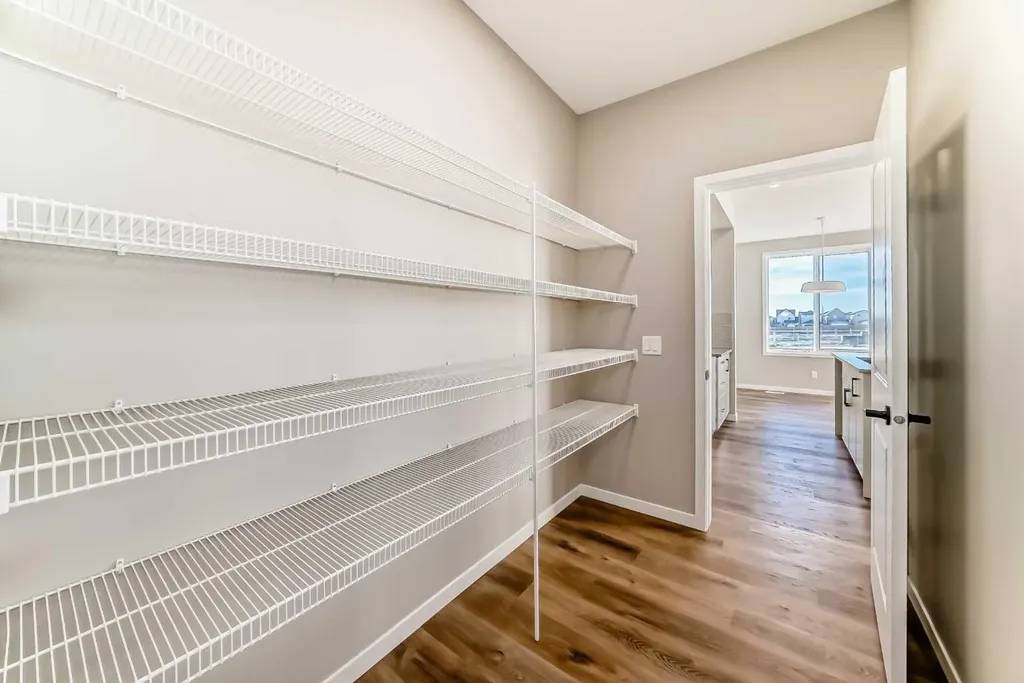 1089 Sawgrass Link NW Airdrie AB T4B5V2