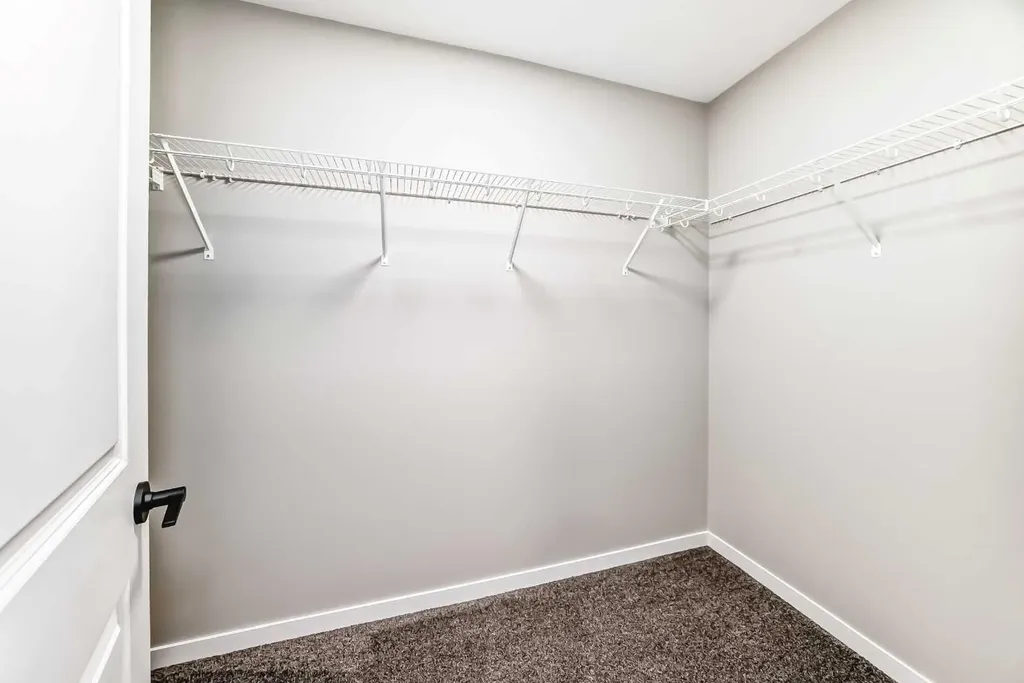 1089 Sawgrass Link NW Airdrie AB T4B5V2