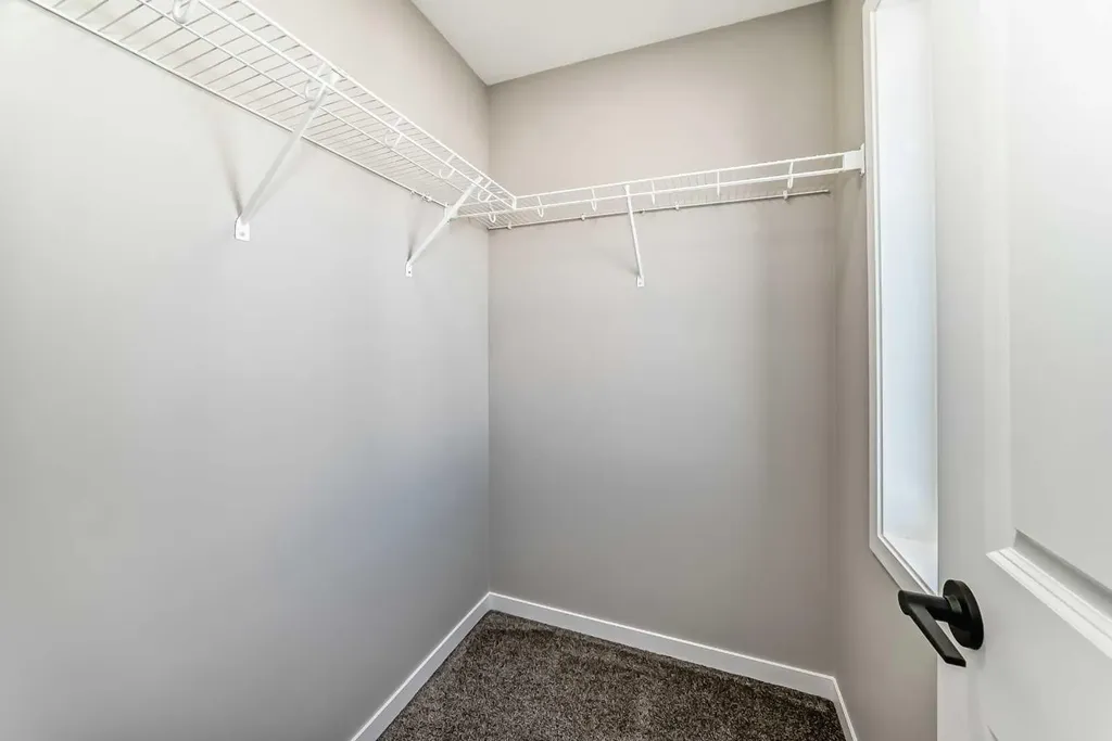 1089 Sawgrass Link NW Airdrie AB T4B5V2