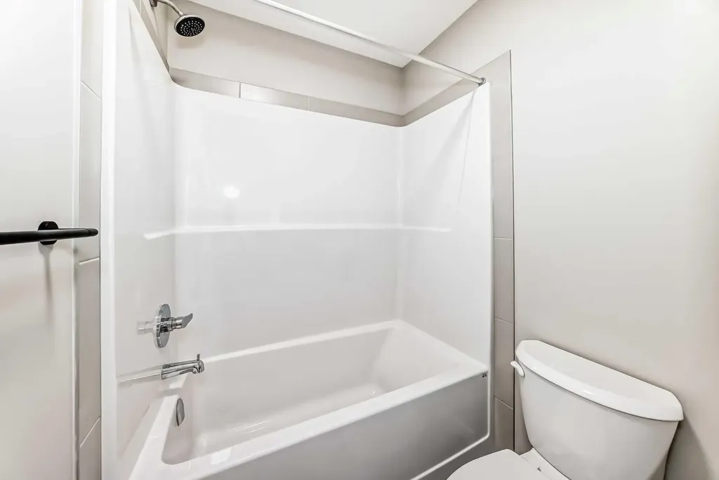 1089 Sawgrass Link NW Airdrie AB T4B5V2