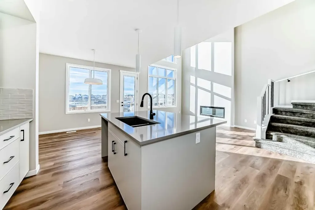 1089 Sawgrass Link NW Airdrie AB T4B5V2