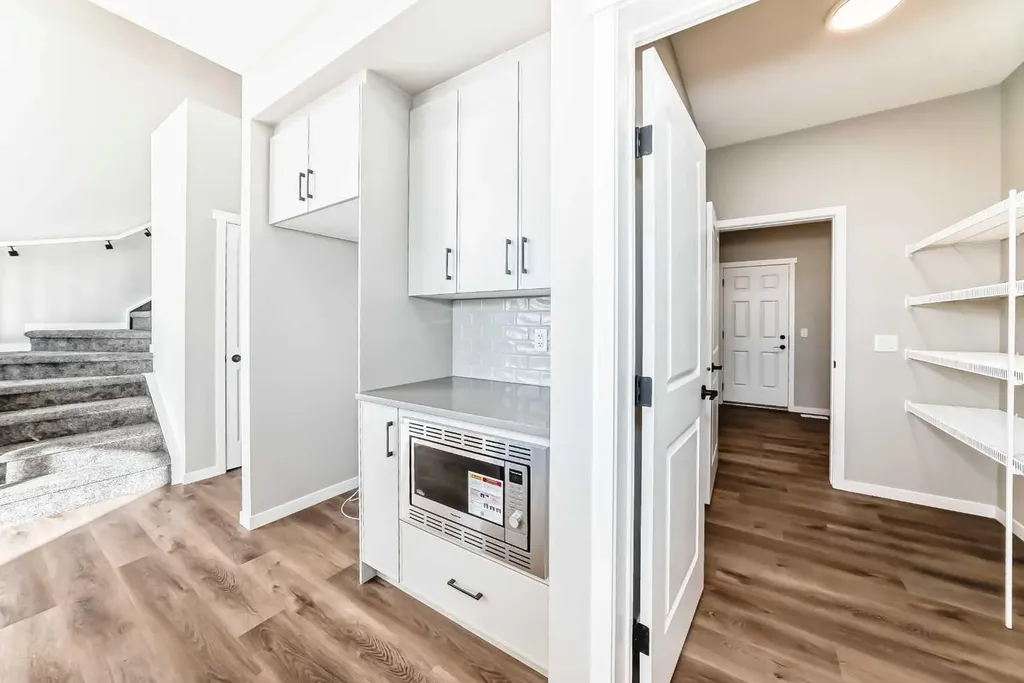 1089 Sawgrass Link NW Airdrie AB T4B5V2