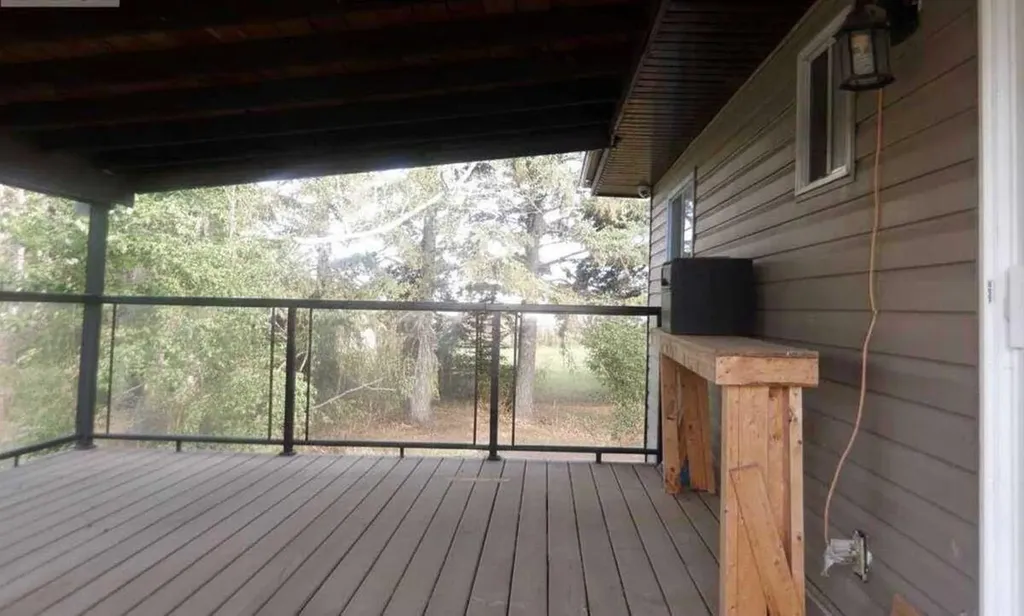 322060 Range Road 261 Rural Kneehill County AB T0M 2B0