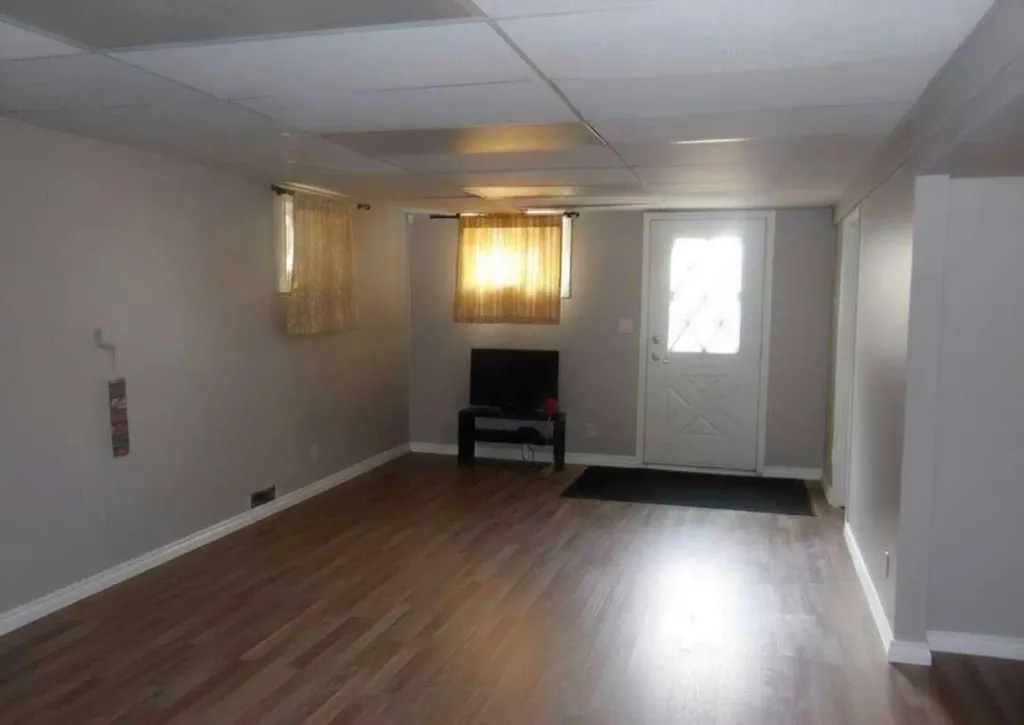 322060 Range Road 261 Rural Kneehill County AB T0M 2B0