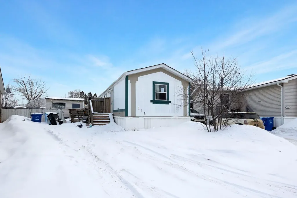 144 Grecian Place Fort Mcmurray AB T9H 2N1