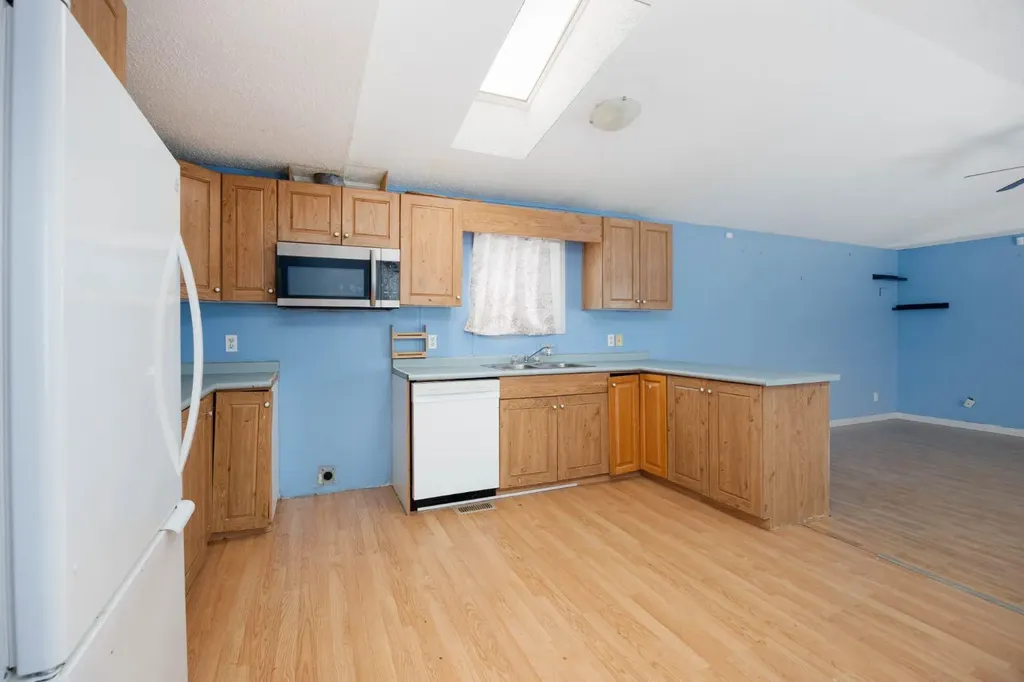 144 Grecian Place Fort Mcmurray AB T9H 2N1