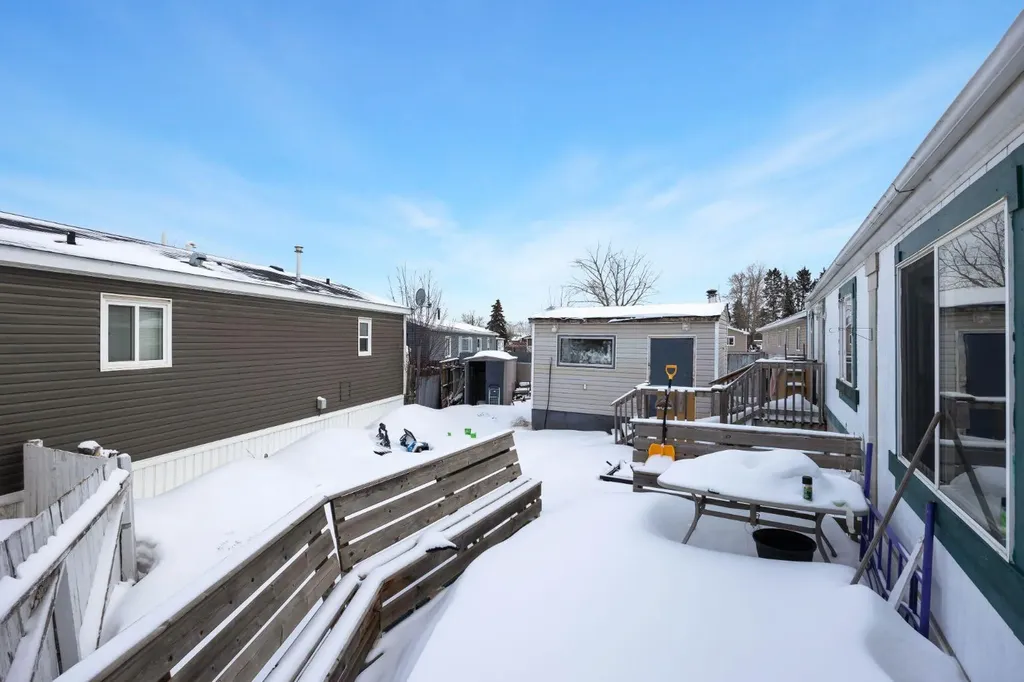 144 Grecian Place Fort Mcmurray AB T9H 2N1