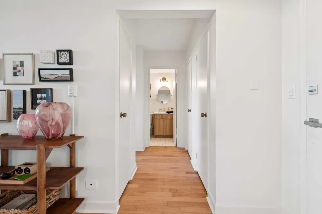 3316 Rideau Place SW Calgary AB T2S 1Z4