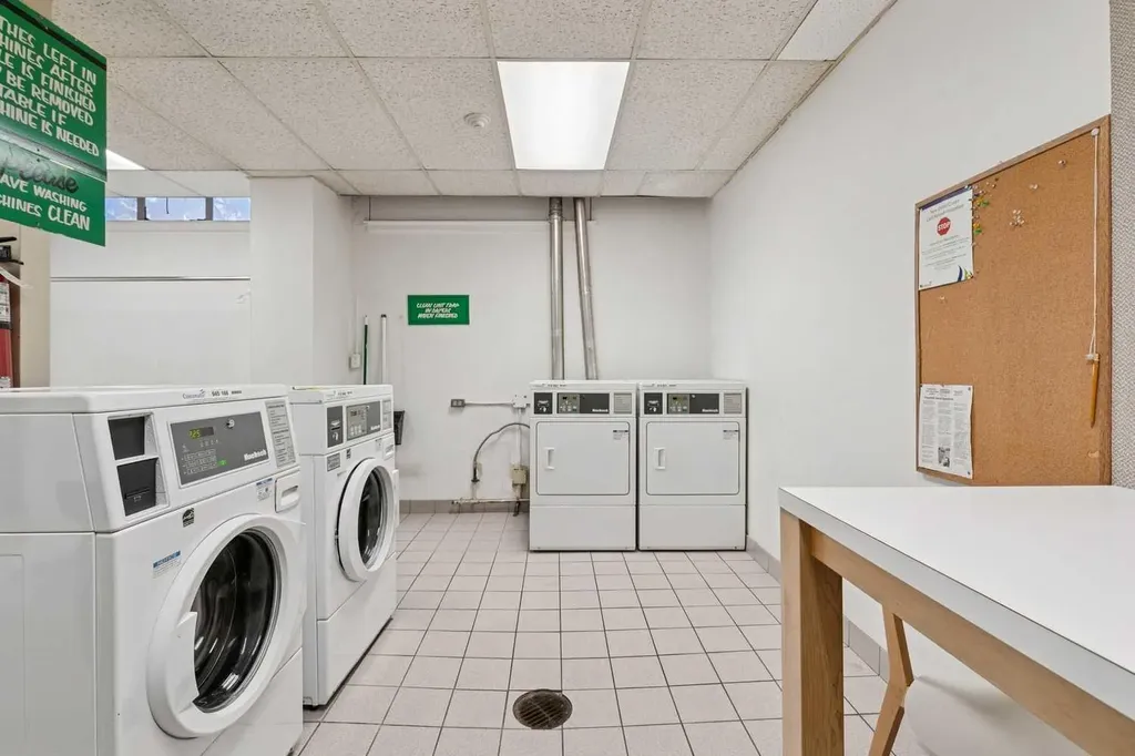 3316 Rideau Place SW Calgary AB T2S 1Z4