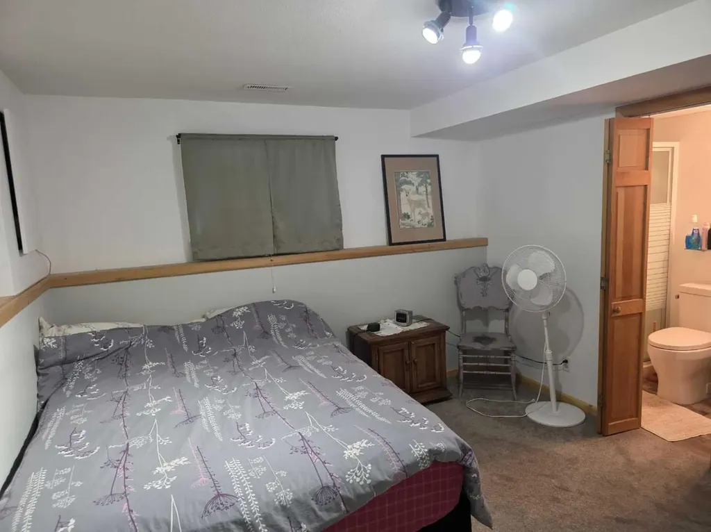 10818 92 Street Peace River AB T8S1P4