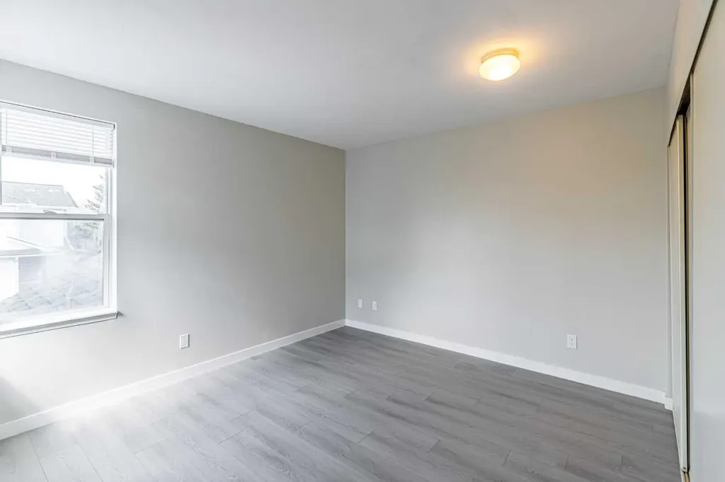 165 Sandpiper Lane NW Calgary AB T3K4L7