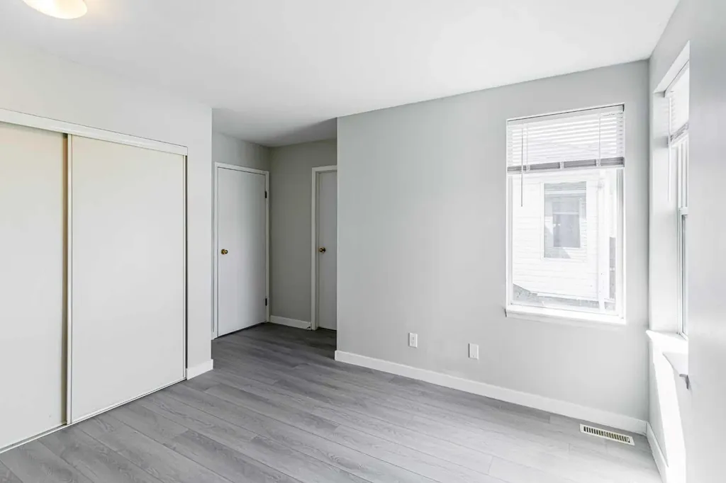 165 Sandpiper Lane NW Calgary AB T3K4L7