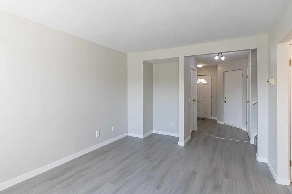 165 Sandpiper Lane NW Calgary AB T3K4L7
