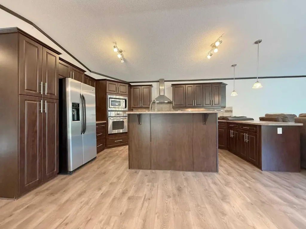 670051A Highway 813 Rural Athabasca County AB T9S 2A6